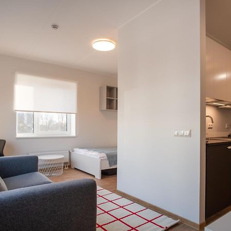 Spacious Mustamaee Apartments - Free Parking Tallinn Exterior foto