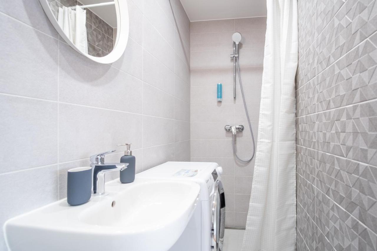 Spacious Mustamaee Apartments - Free Parking Tallinn Exterior foto