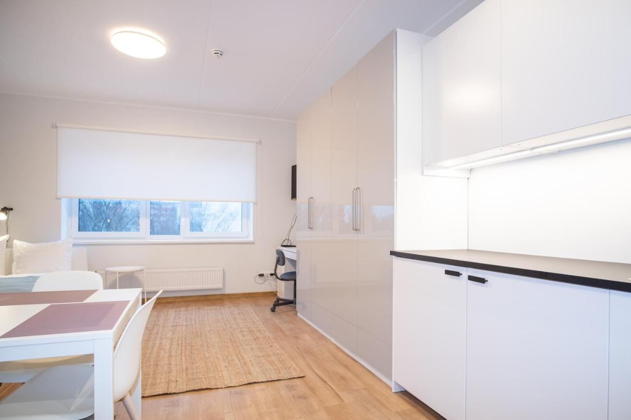 Spacious Mustamaee Apartments - Free Parking Tallinn Exterior foto