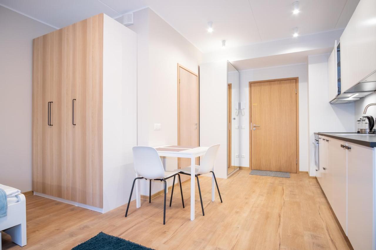 Spacious Mustamaee Apartments - Free Parking Tallinn Exterior foto